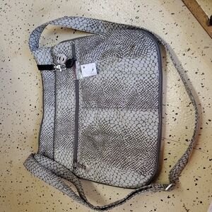 𝅺TRAVELON crossbody purse NWOT snakeskin print with mini flashlight